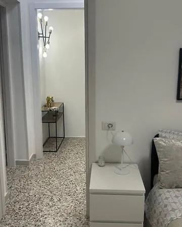 Malpensa 民宿 卡萨诺韦
